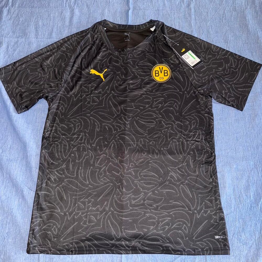 Puma Men's Black T-shirt